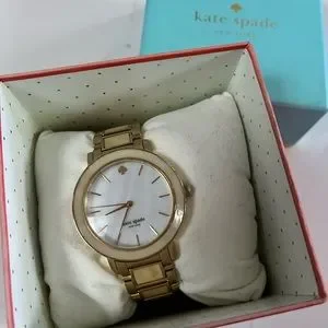 Kate Spade Gold and Ivory Tortoise Watch Kate Spade Metro Gold-Tone Champagne Bottle Watch Beige Leather main image 4